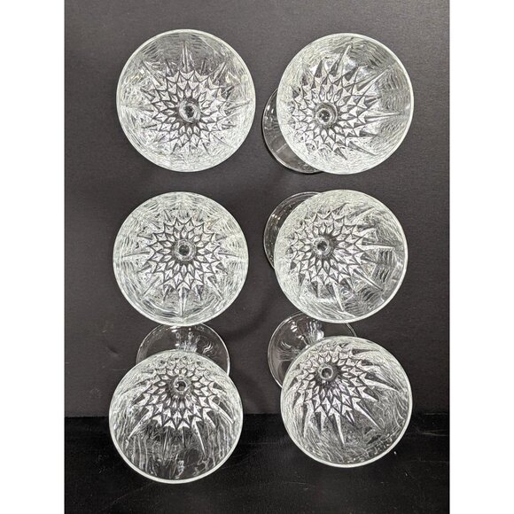 Set Of 6 Crystal Wine Goblets With Elegant Cut Design - Picture 3 of 5